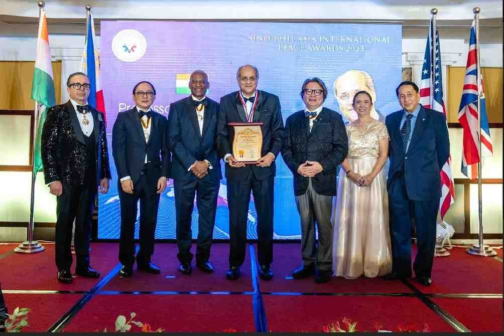 "Sino-Phil Asia Peace Award” 